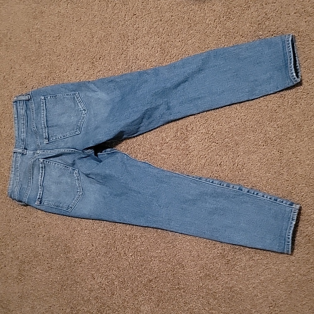 Women's Old Navy high-rise OG straight distressed jeans size 2 - Picture 3 of 6